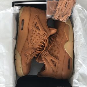 Jordan Retro 4 Pinnacle